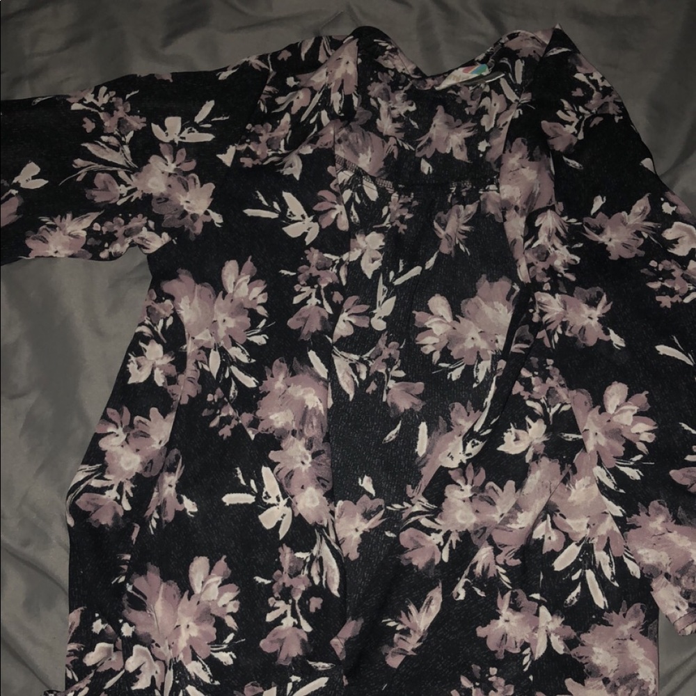 Flowery kimono